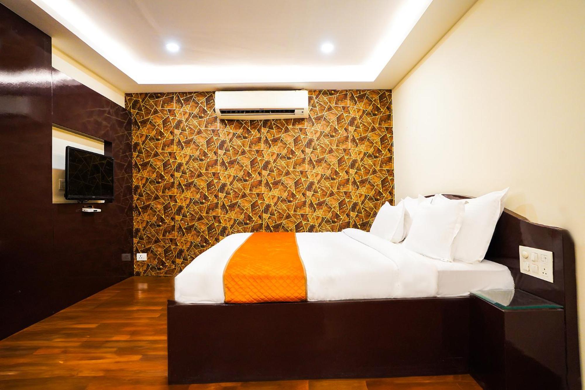 Fabhotel Polovictory Palace Jaipur Bagian luar foto