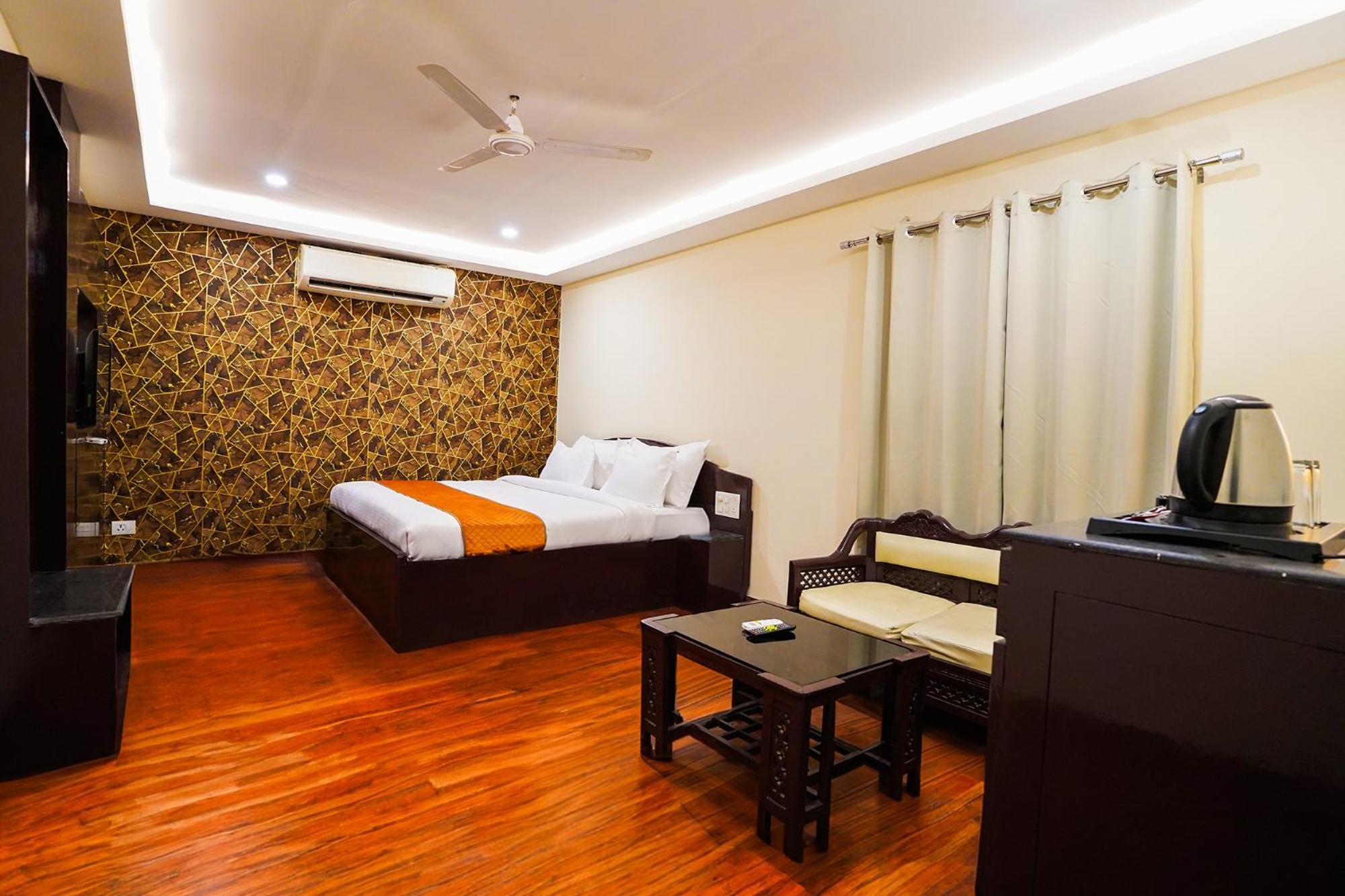 Fabhotel Polovictory Palace Jaipur Bagian luar foto