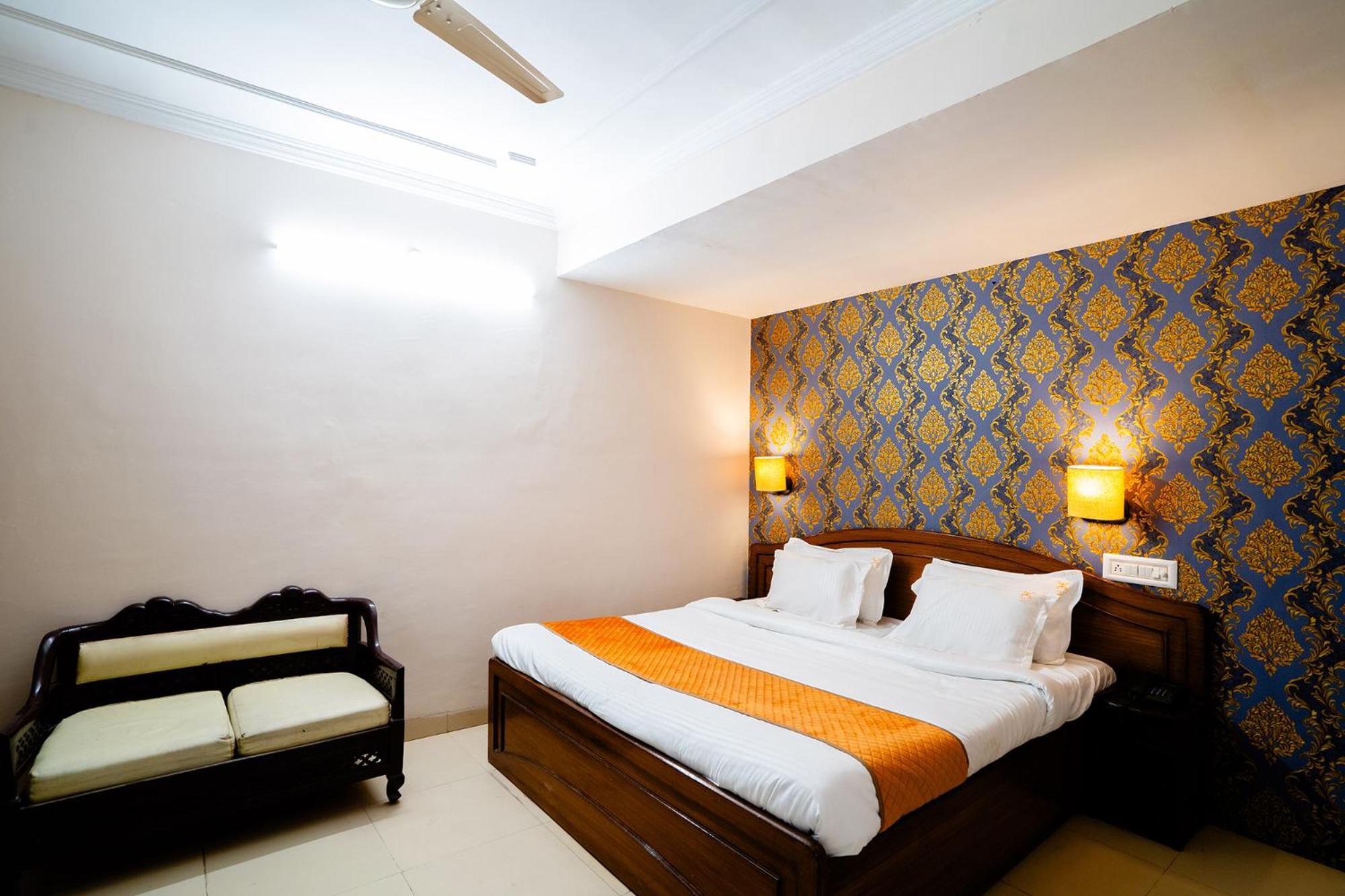 Fabhotel Polovictory Palace Jaipur Bagian luar foto