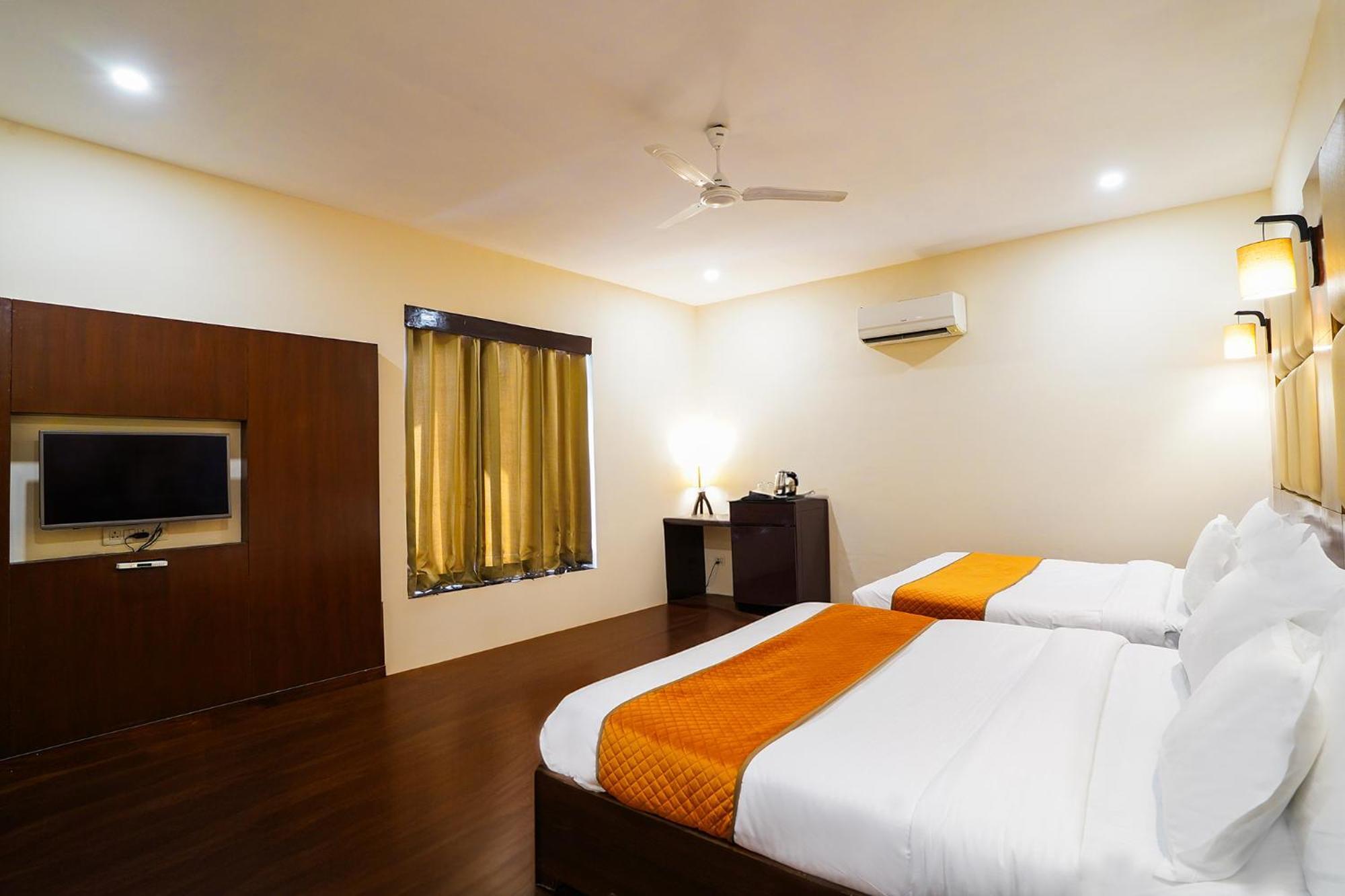 Fabhotel Polovictory Palace Jaipur Bagian luar foto