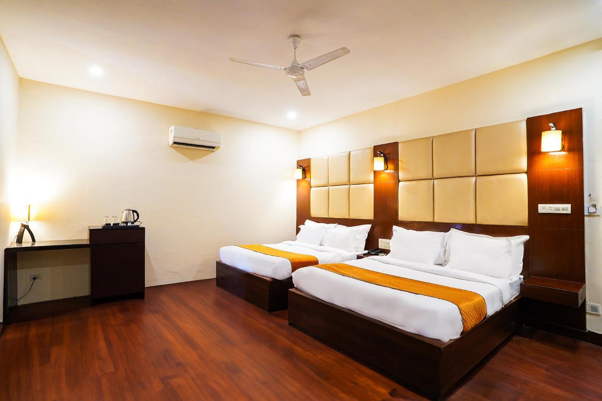 Fabhotel Polovictory Palace Jaipur Bagian luar foto