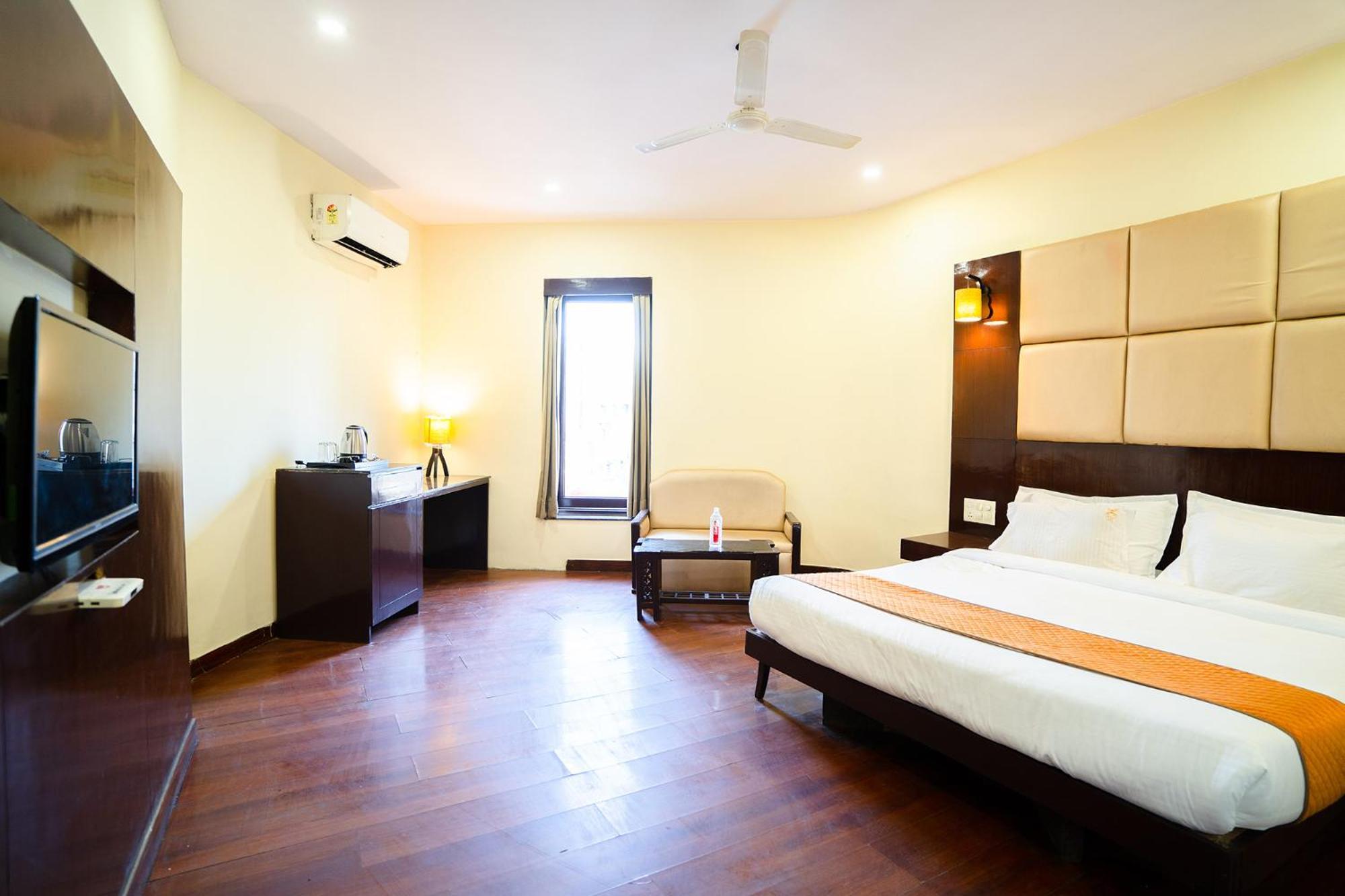 Fabhotel Polovictory Palace Jaipur Bagian luar foto